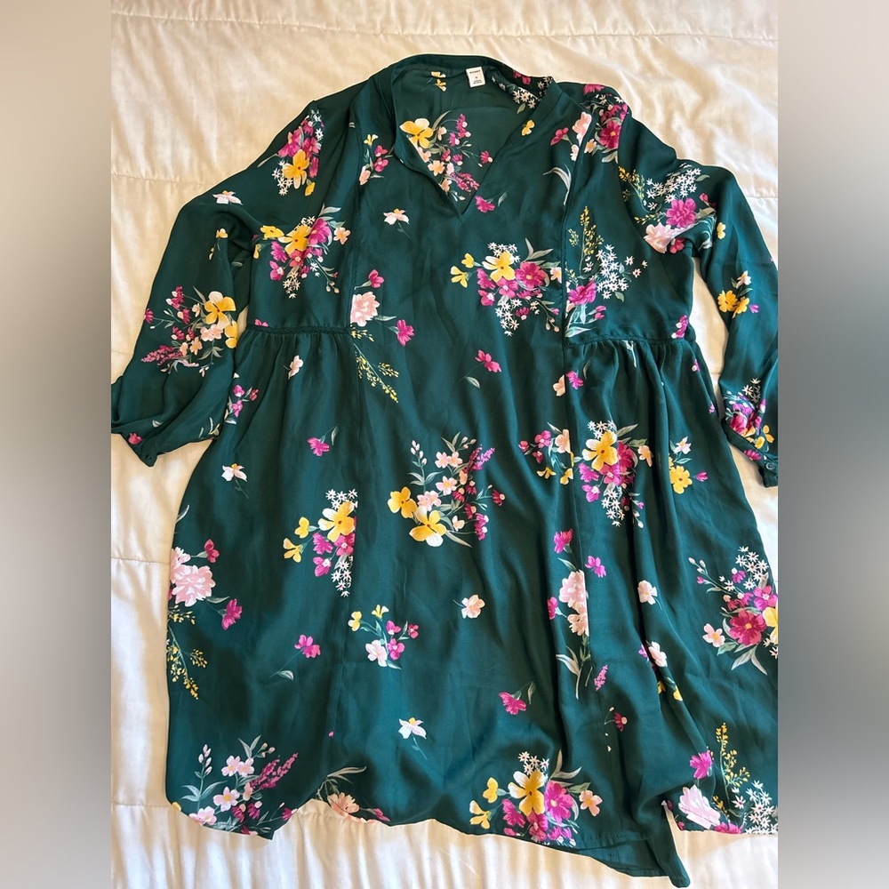 🍁 4/$16 🍁 Green Spring Floral dress